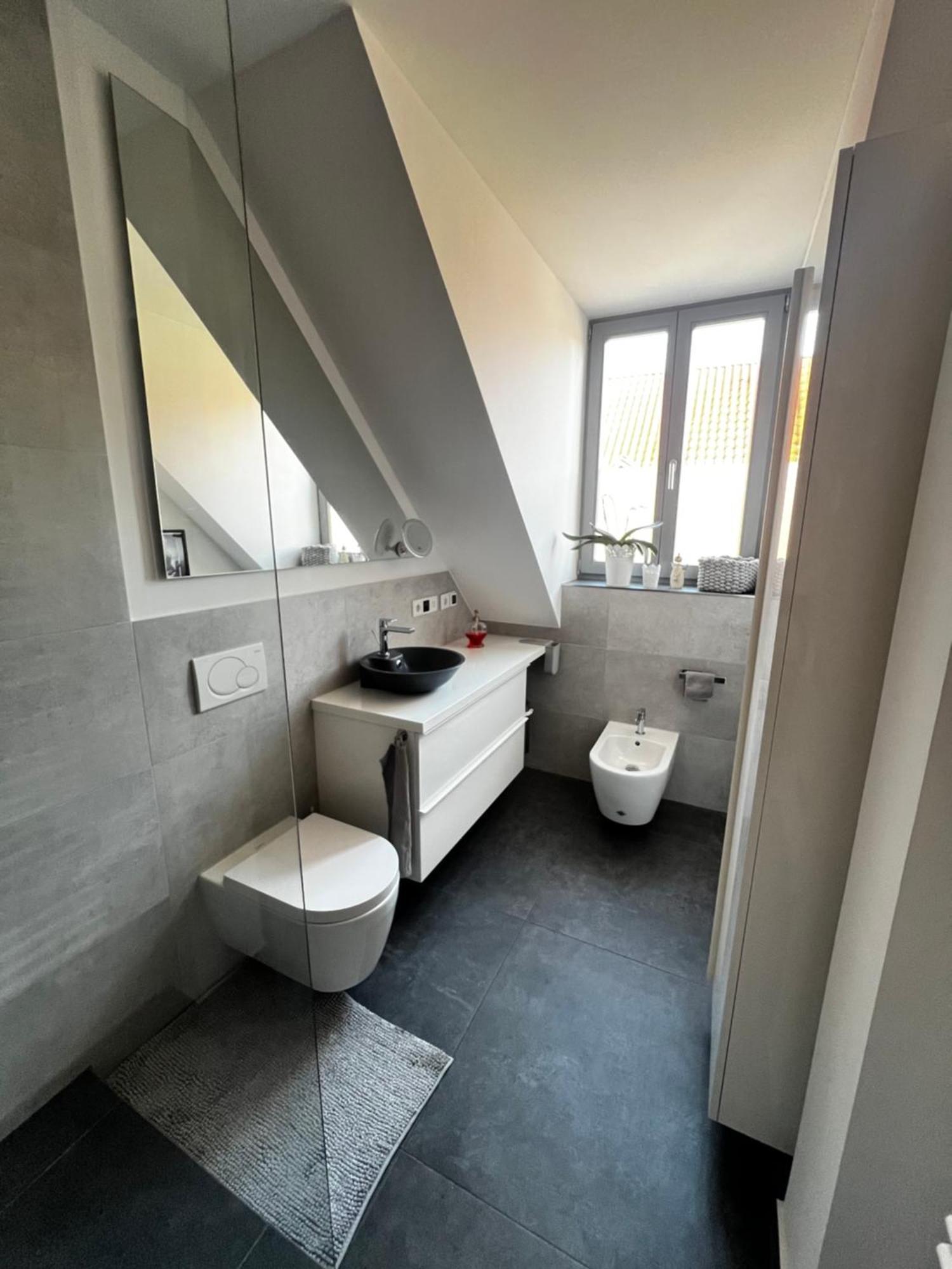 Moderne Galeriewohnung Mit Balkon Und Stellplatz Am Wenigemarkt إرفورت المظهر الخارجي الصورة